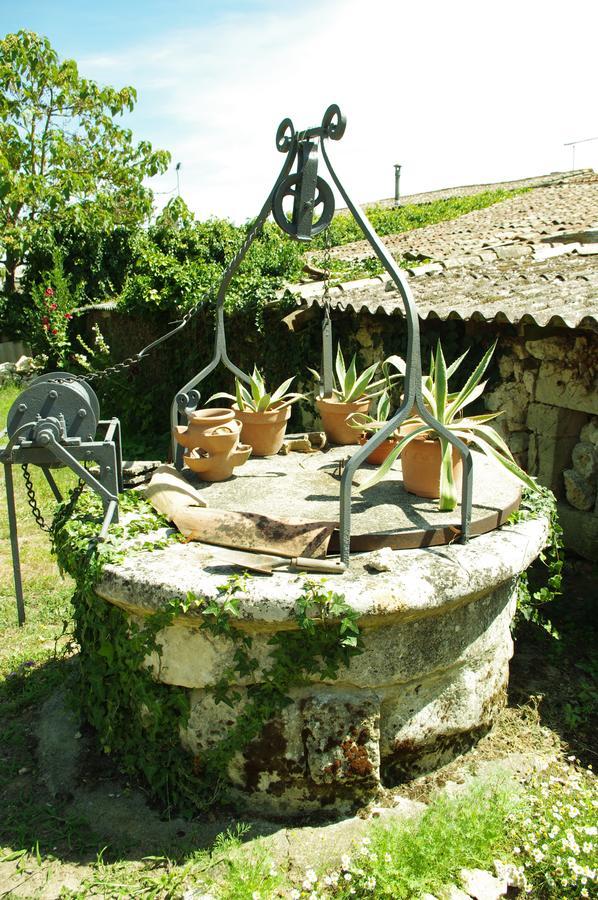 Domaine Mongiron Nérigean Exterior foto